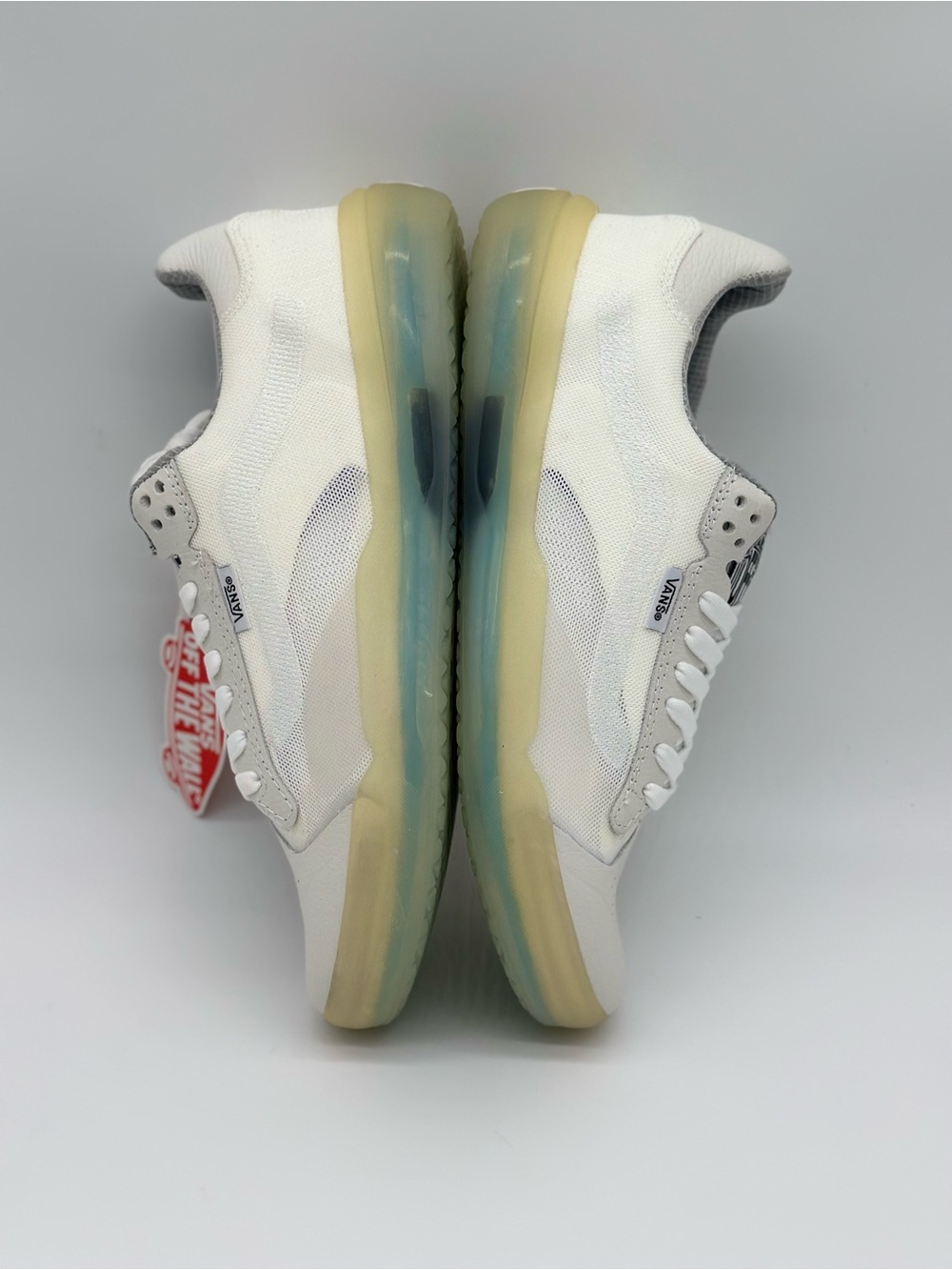 Vans Men’s White Low-Top Sneakers with Translucent Yellow Sole - Picture 9 of 11